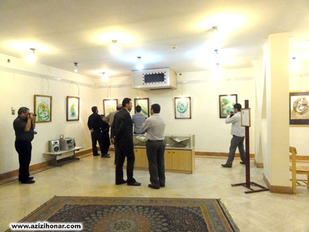 سایت آثار هنرمندان ایران/عزیزی هنر/ نمایشگاه "خط-نقاشی" اسحاق حنیفه در فرهنگسرای قرآن