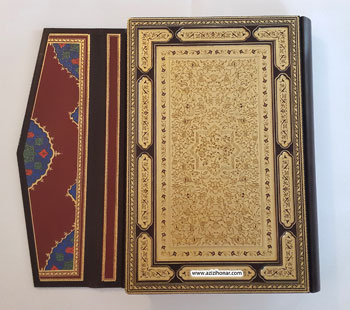 این قرآن نفیس که به نام مصحف نور شهرت دارد، یکی از گنجینه‌های باارزش دوره‌ی تیموری است
